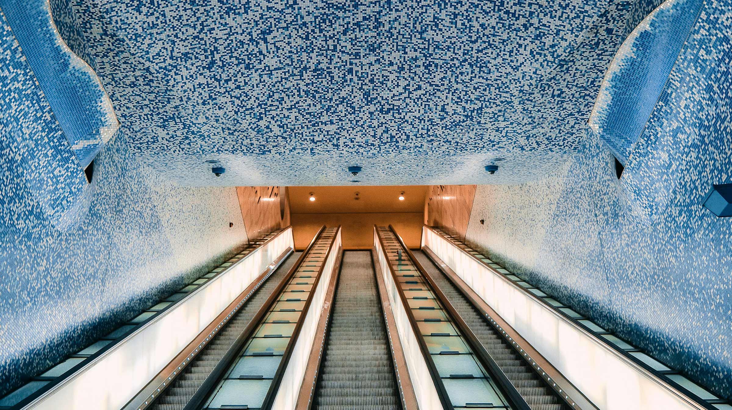 Metropolitana di Toledo, Napoli