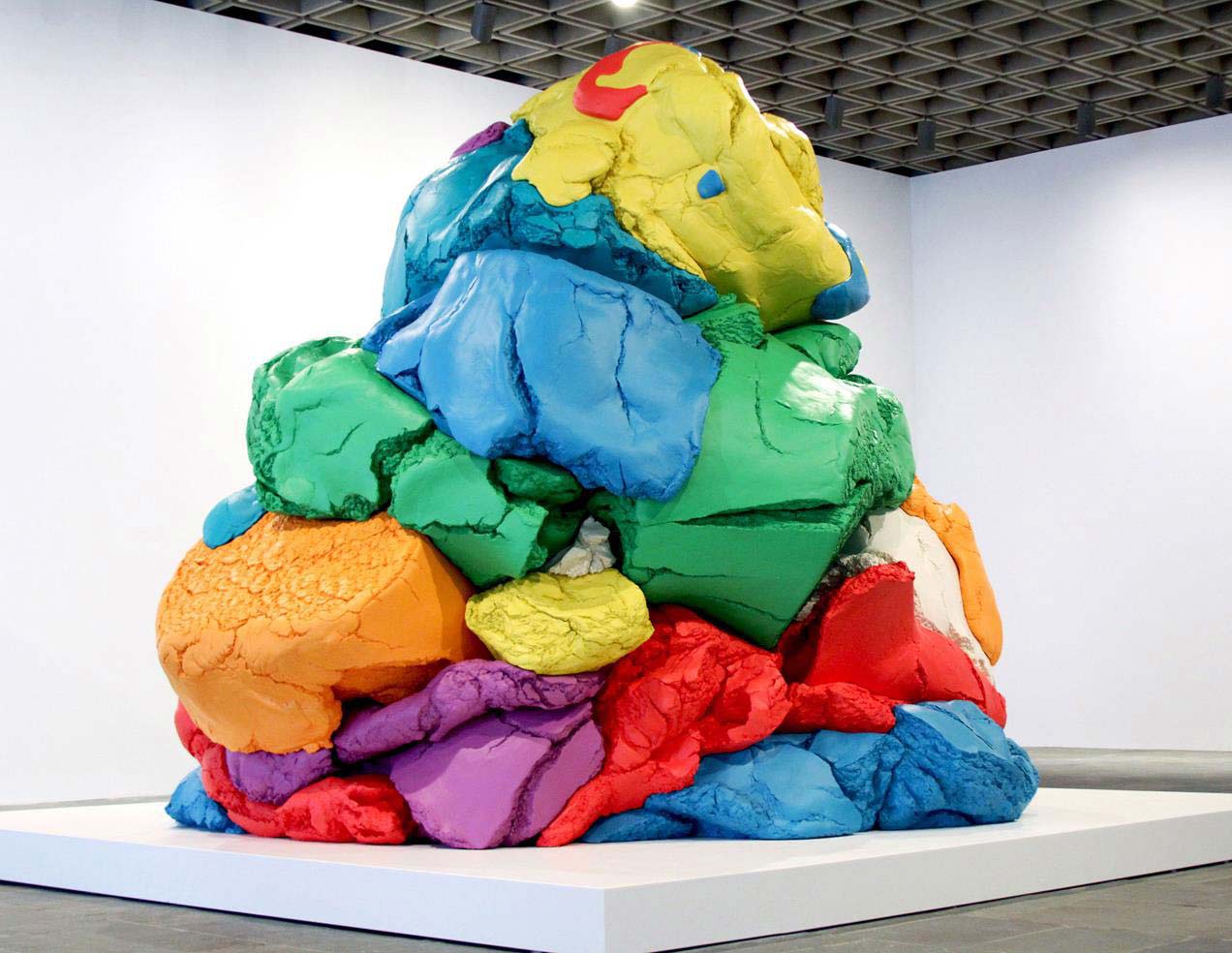 Jeff Koons, photo from the exhibition ‘Jeff Koons: Retrospectiva’, Guggenheim Museum, Bilbao, Spain, 2015