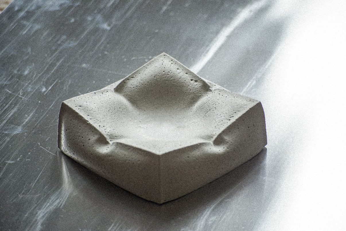 Concrete Pillow Tray cover