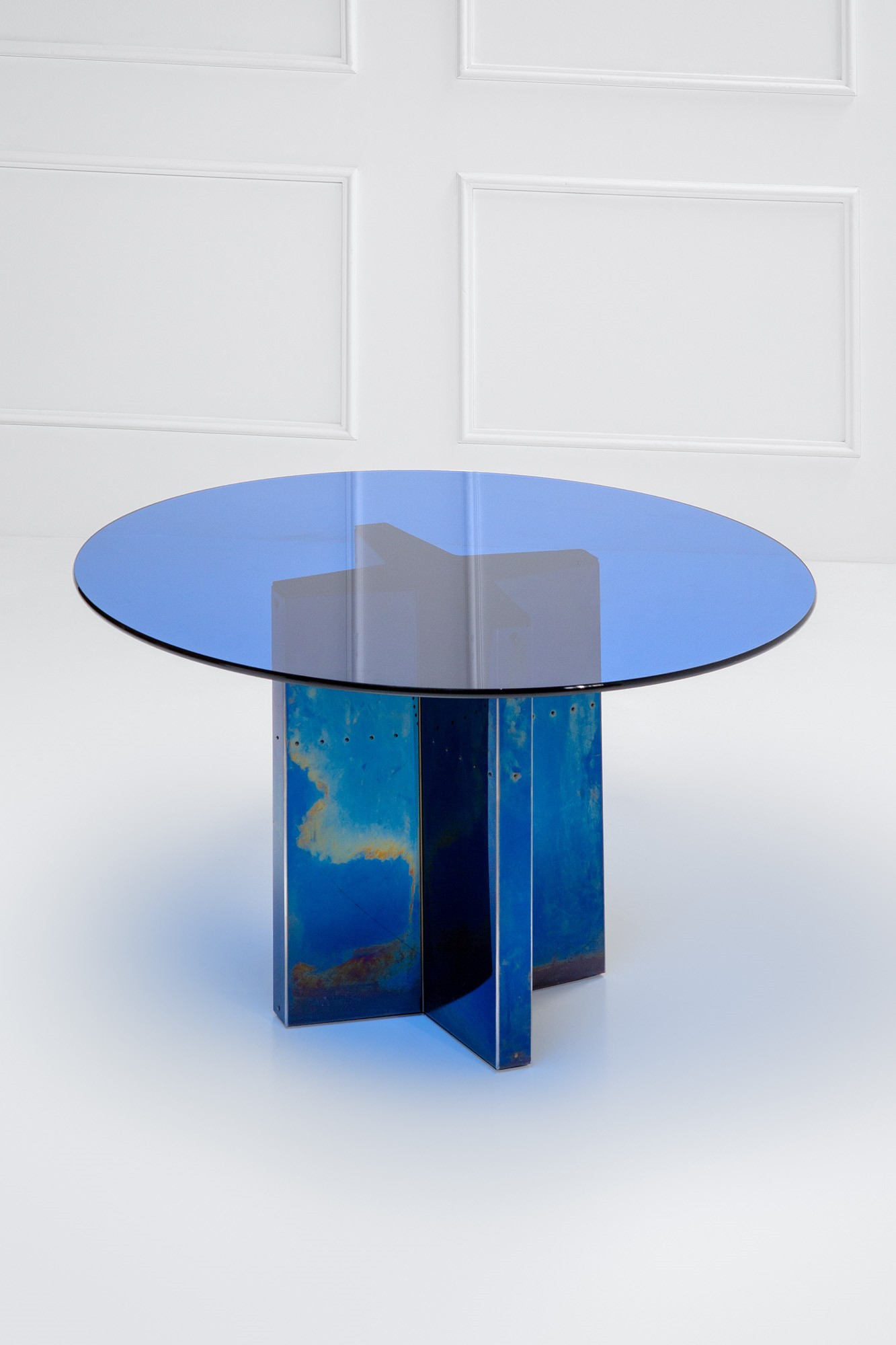 Table Polygonon by Tobia Scarpa cover