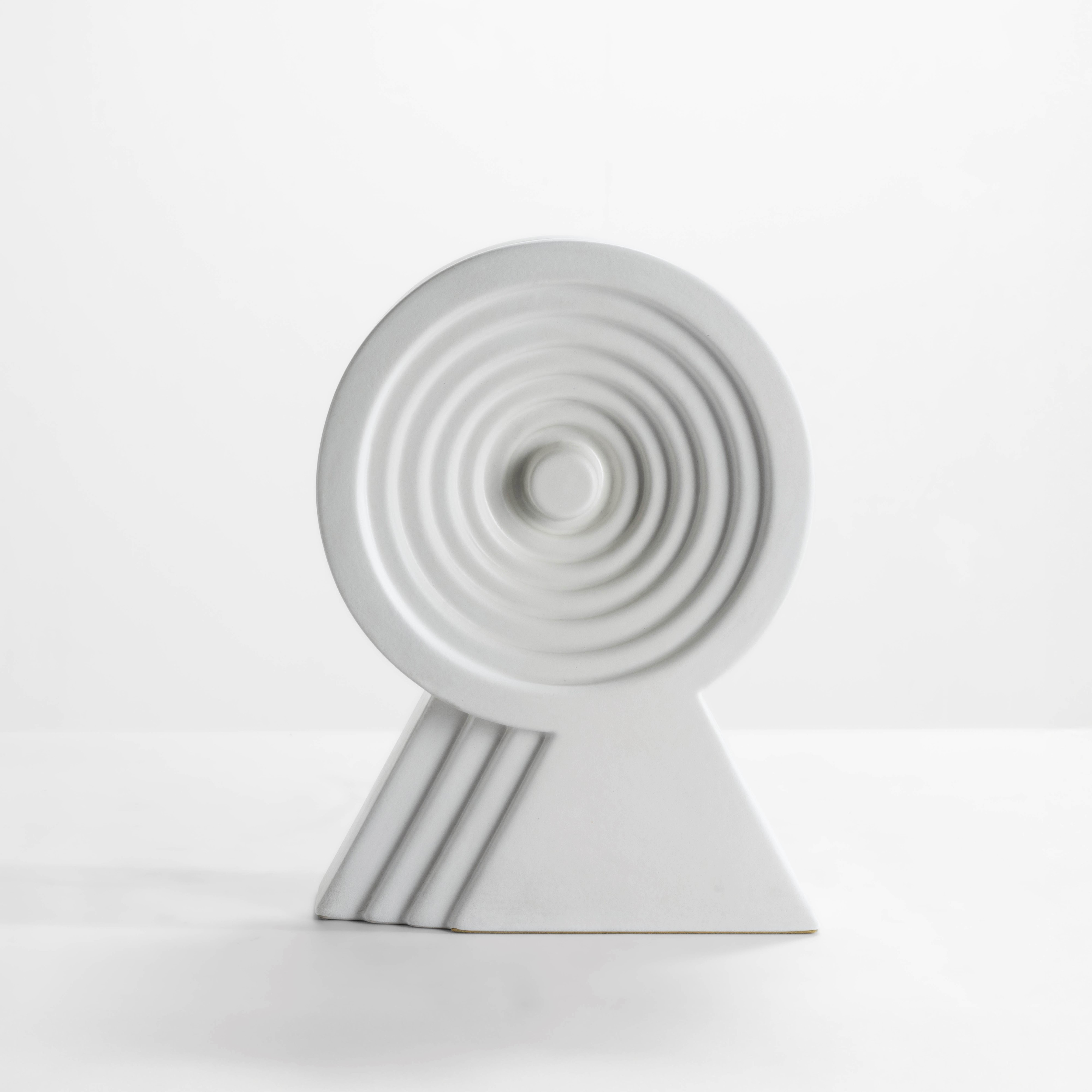 Vaso di Ettore Sottsass cover