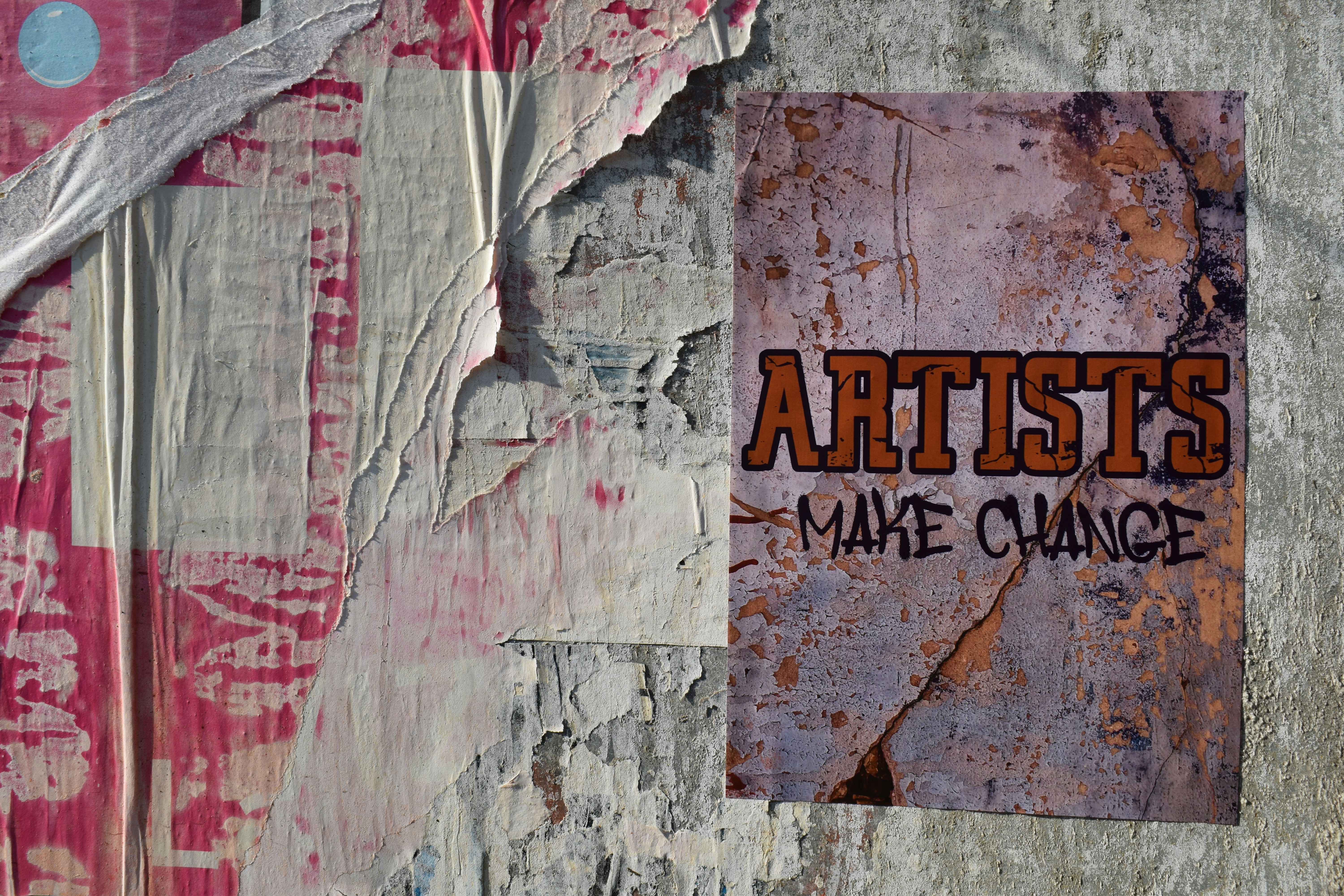 La crisi dell’arte contemporanea: l’assenza di opportunità è la vera occasione per gli artisti emergenti cover